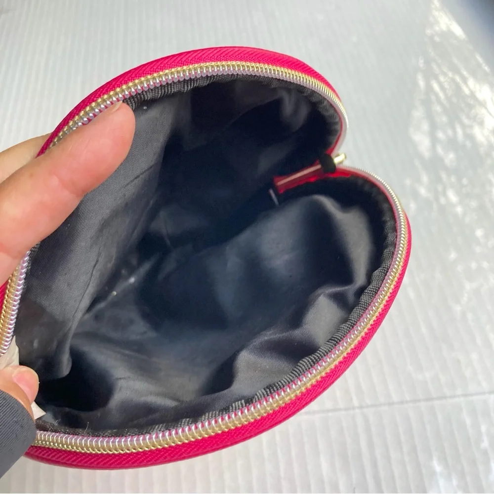 Betsey Johnson Floral Cosmetic Bag Black Multi Roses Print Make up Travel Case
